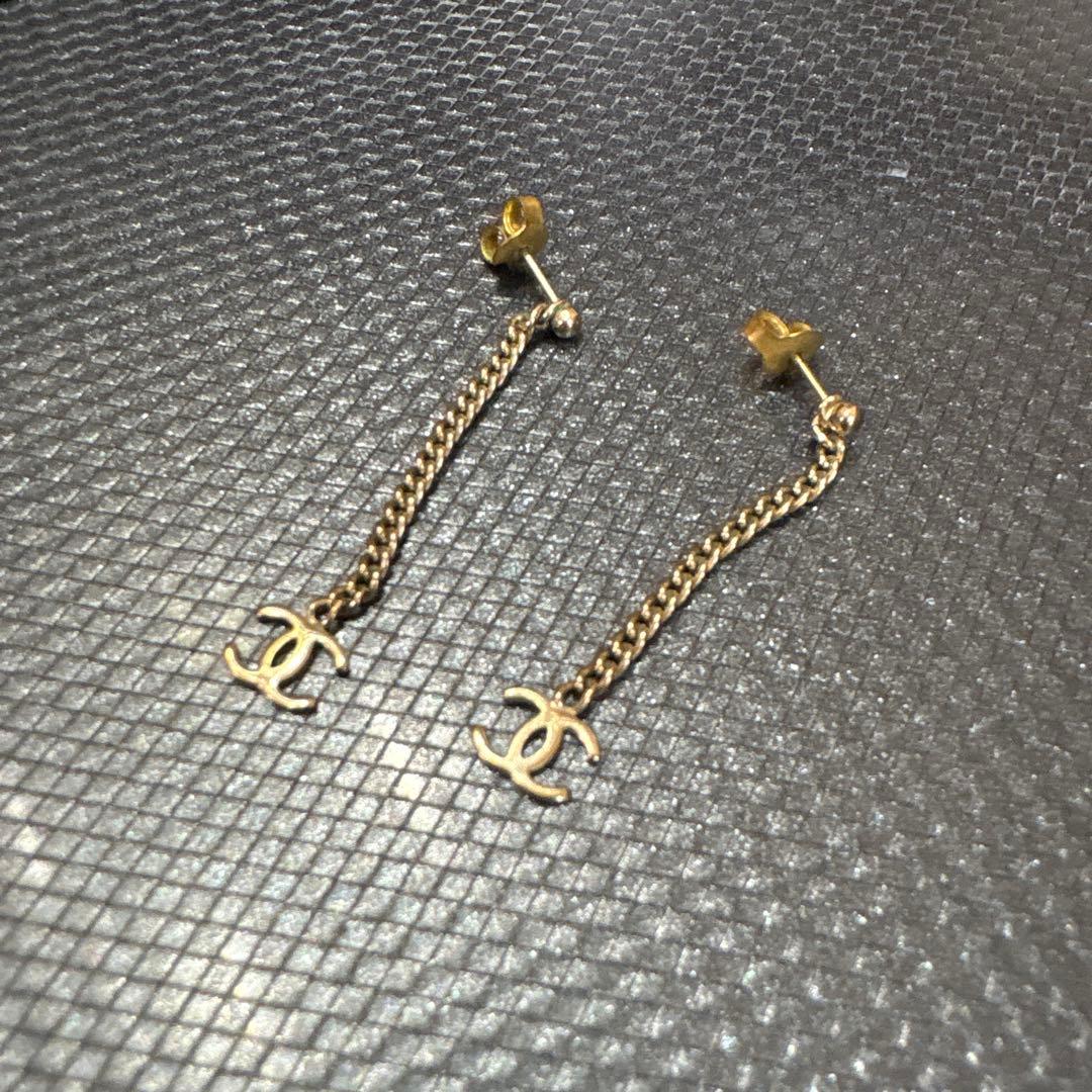 S*o様 CHANEL ゴールド チェーンピアス