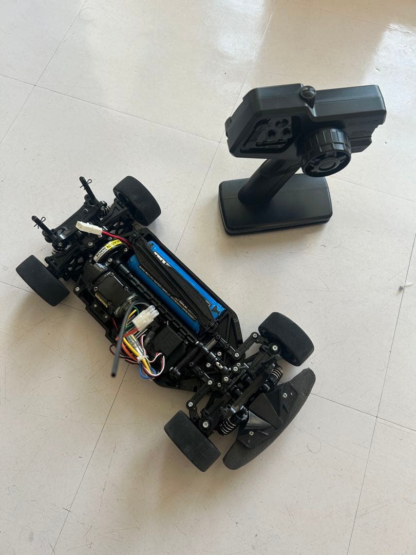 タミヤ TT02シャシ　実働　外装アリ m.dora