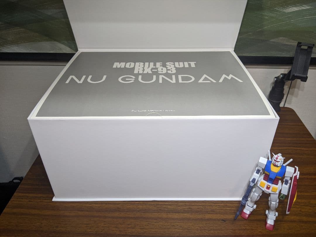 Fortune Meow’s Studio 1/100 MG RX-93 V