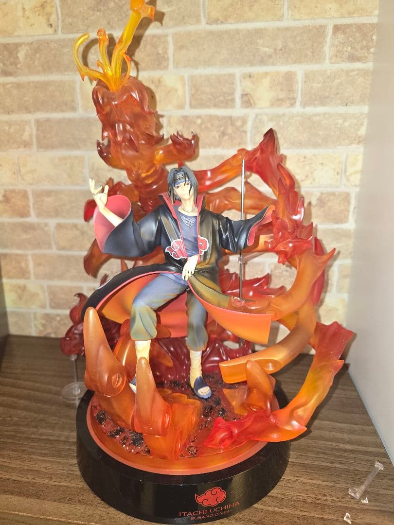 NARUTO うちはイタチ須佐能乎光る台座付き