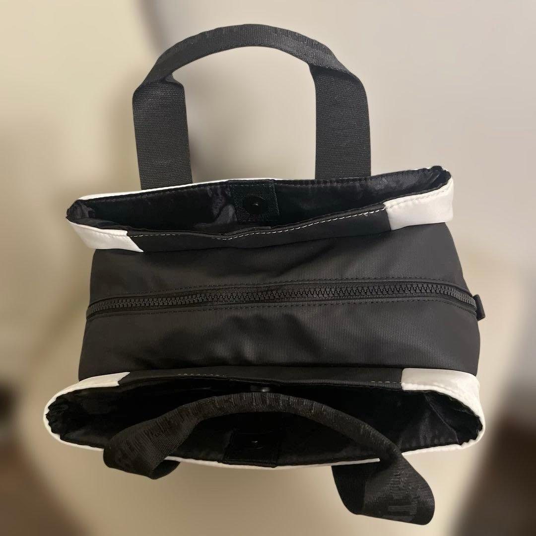 MASTER BUNNY EDITION カートバッグ