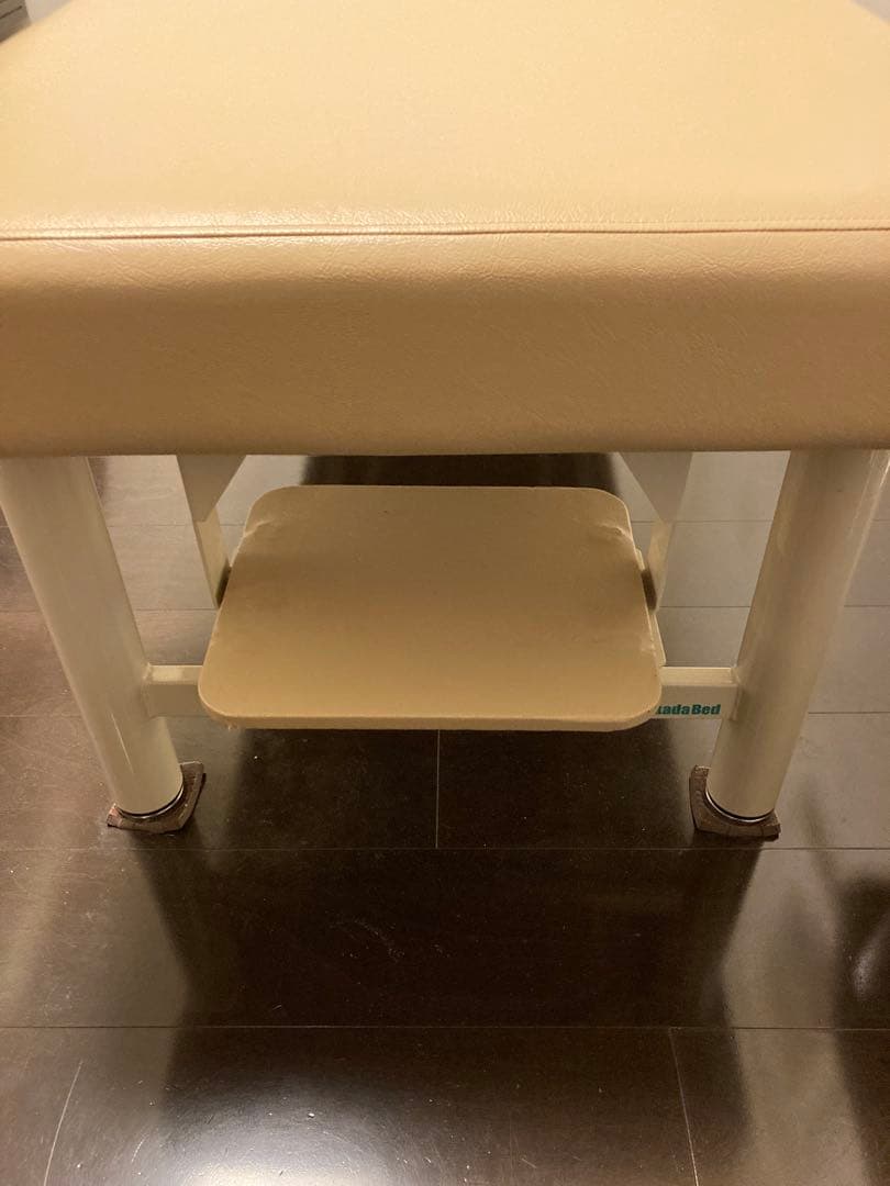 ソーケン施術兼用ベッド 整体 鍼灸 柔整 リハビリ　マッサージ