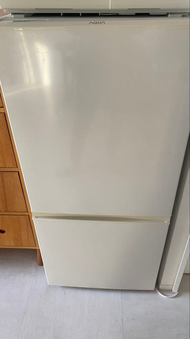 AQUA 冷蔵庫 ホワイト 2段収納