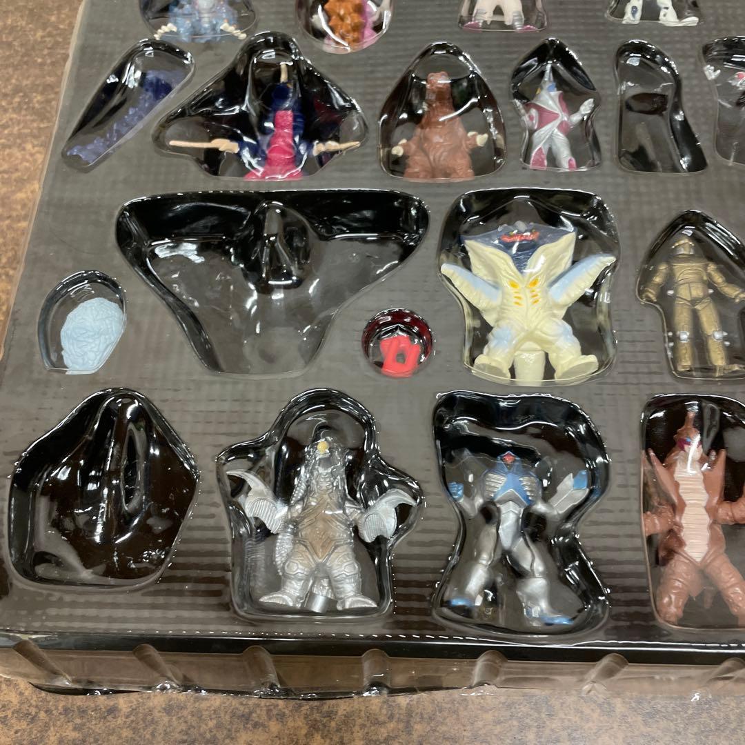 E3 ウルトラマンティガ ティガモンスター 超全集 PART1&2