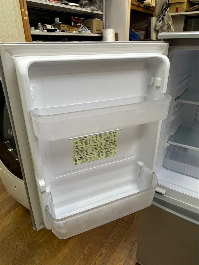 #2 冷蔵庫 SHARP どっちもドア 2017年 137L SJ-D14C-S