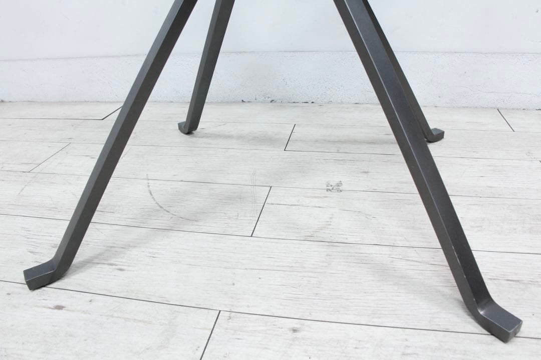 Driade ドリアデ ガラス ラウンド ダイニングテーブル CUGINO