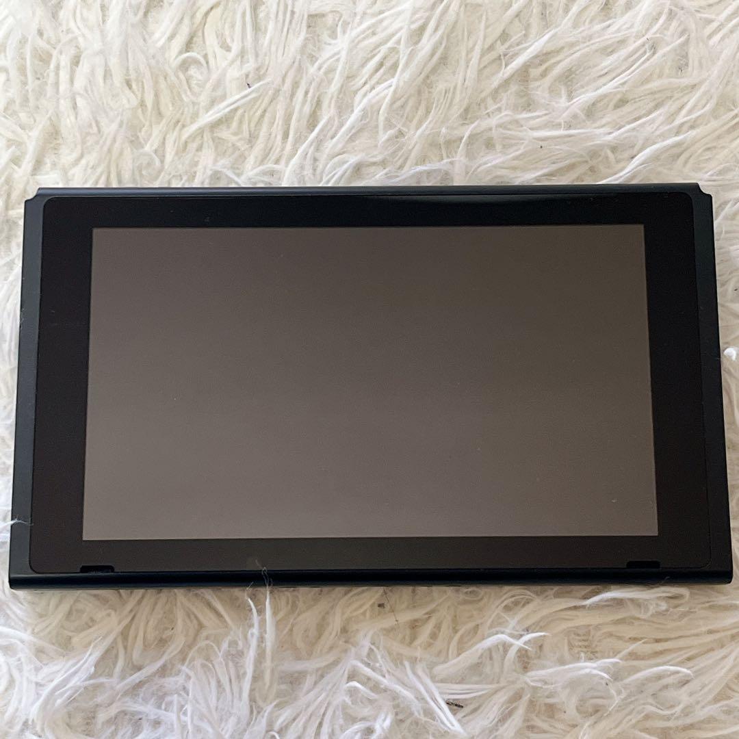 美品　Nintendo Switch 本体 2018年製 旧型