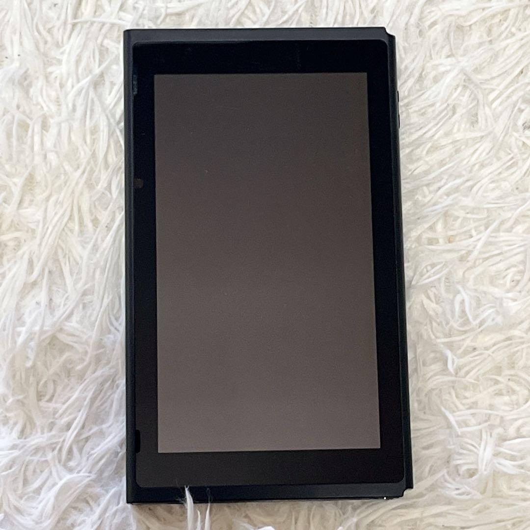 美品　Nintendo Switch 本体 2018年製 旧型