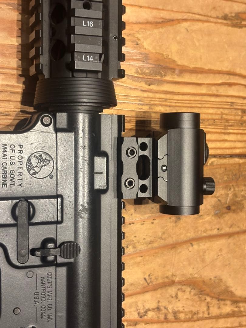 【最終値下げ】【付属品多々】東京マルイ 次世代電動ガン M4A1 外装カスタム