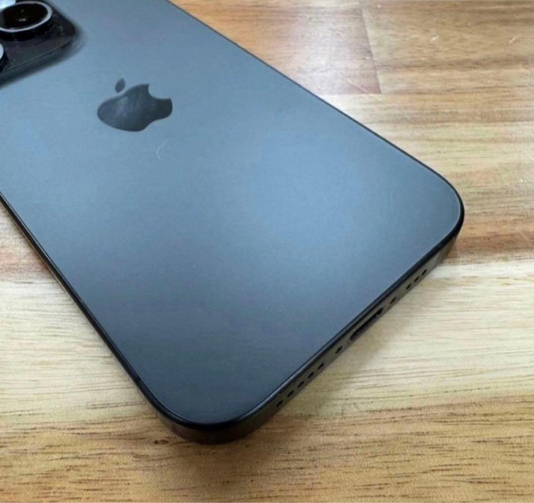 美品　iPhone 15 Pro｜128gb｜SIMフリー