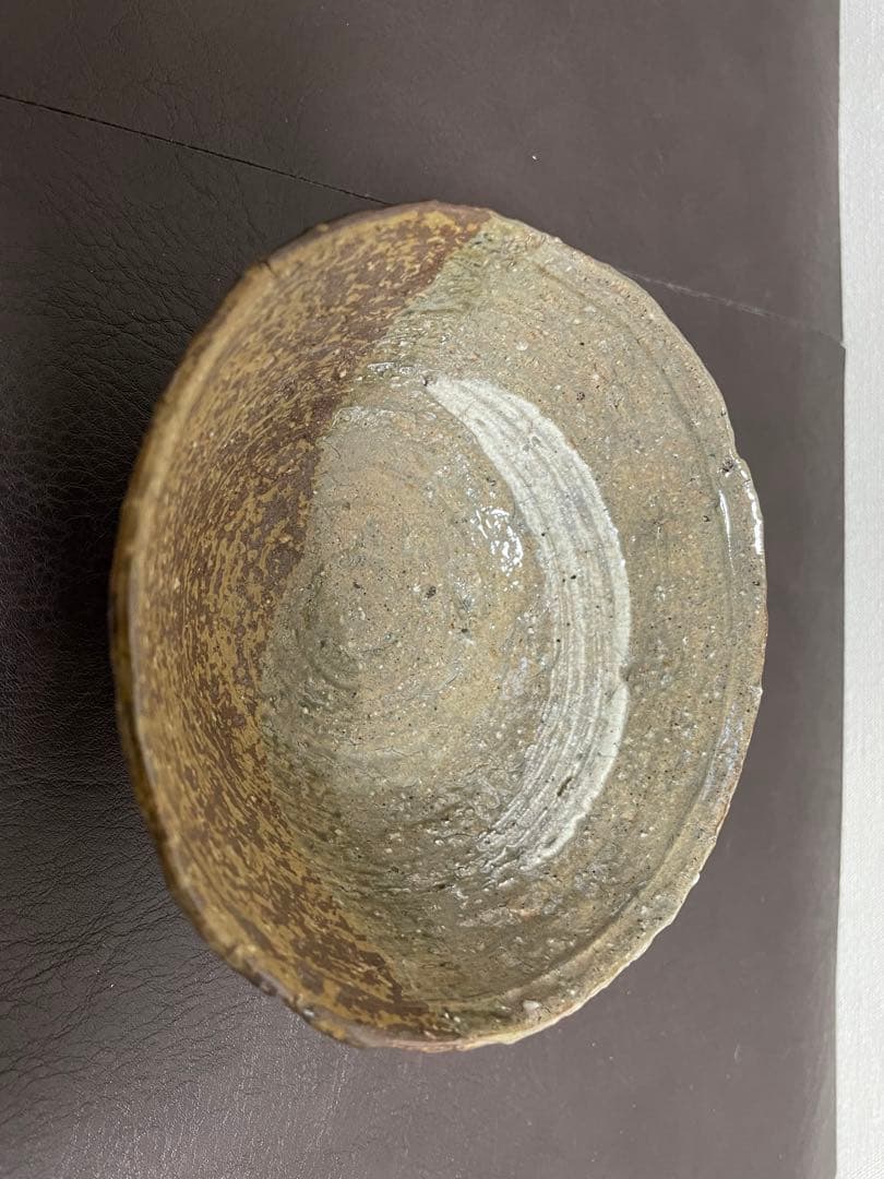 森田十雨　片身替茶盌　共箱　栞　茶碗　高麗茶碗　茶道具