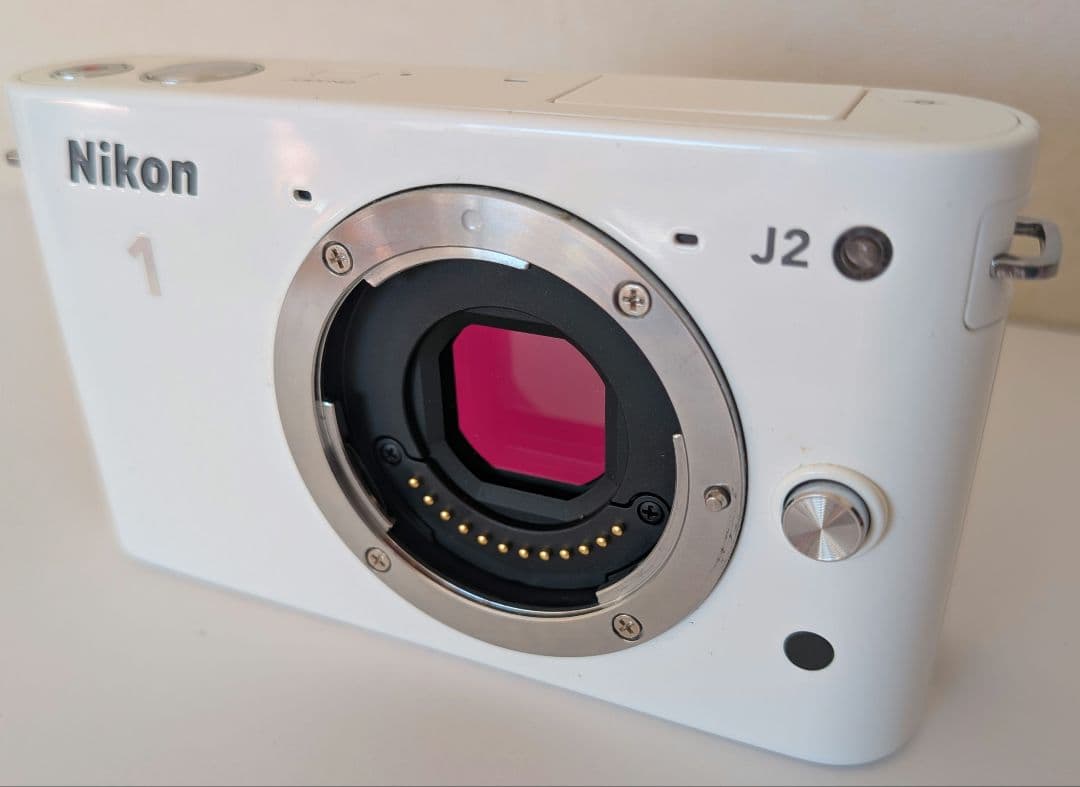 Nikon 1 J2 ミラーレスカメラ ホワイト 2レンズ付き