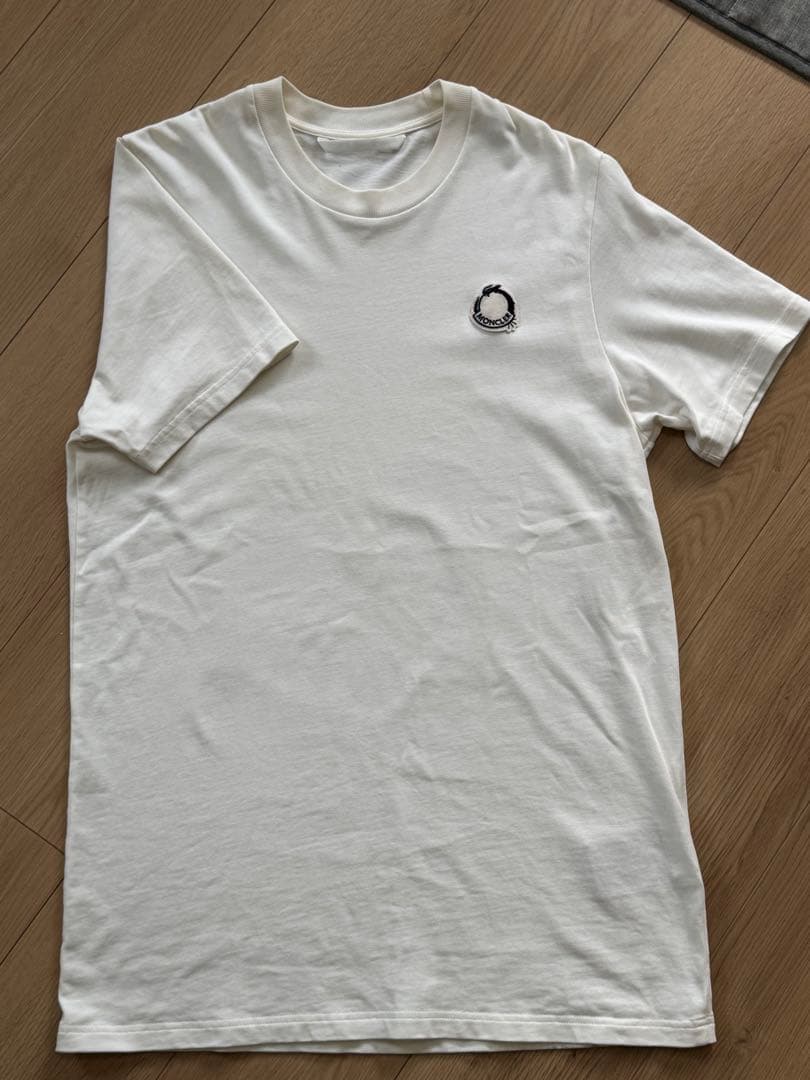 【超美品】辰年デザイン　モンクレール　Tシャツ　サイズM