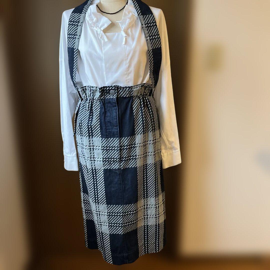 未使用タグ付きヴィヴィアンウエストウッド スカート