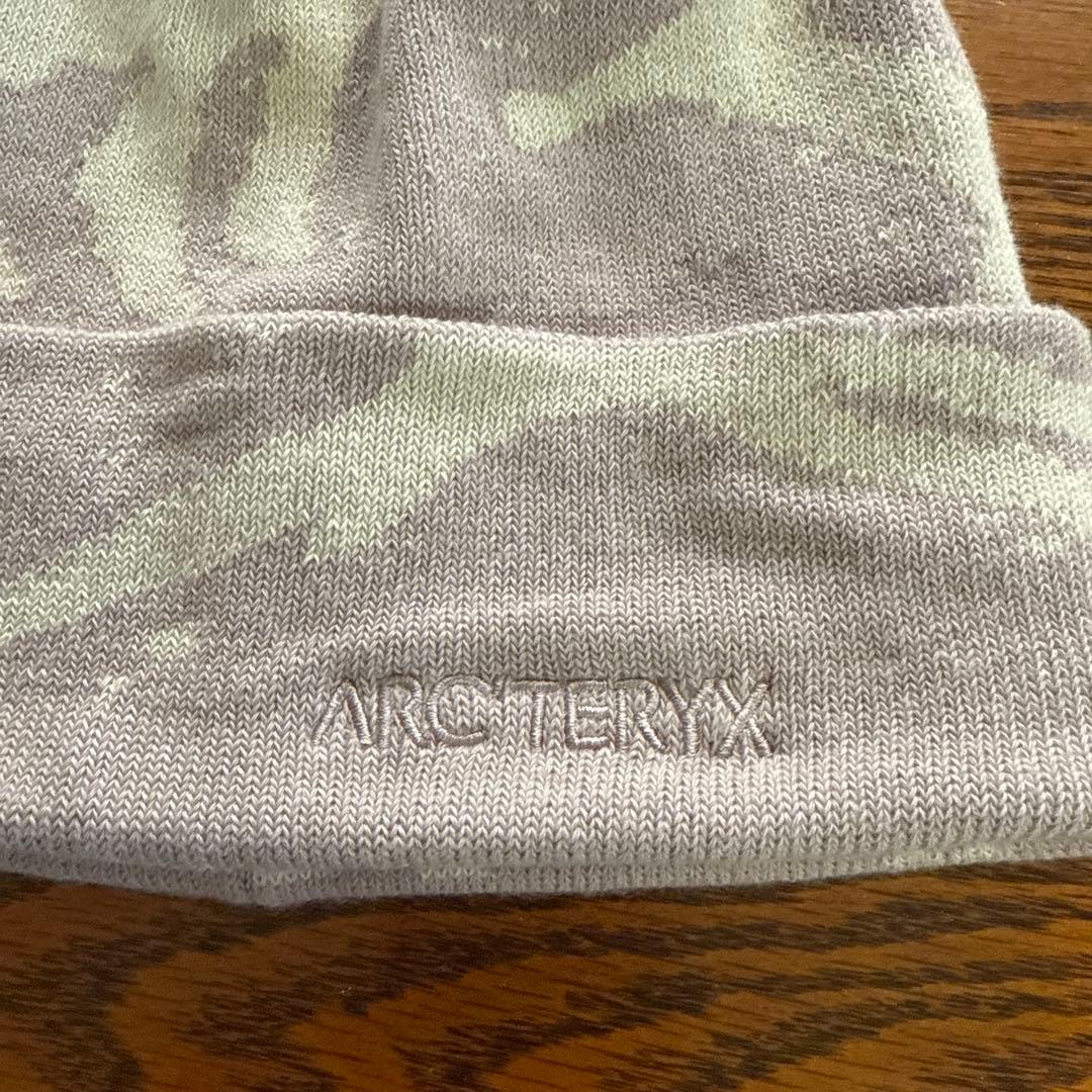 試着のみ アークテリクス Grotto Toque