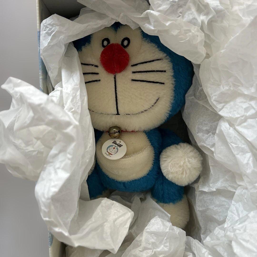 新品　未使用　ドラえもん　シュタイフ　ぬいぐるみ　steiff ドイツ