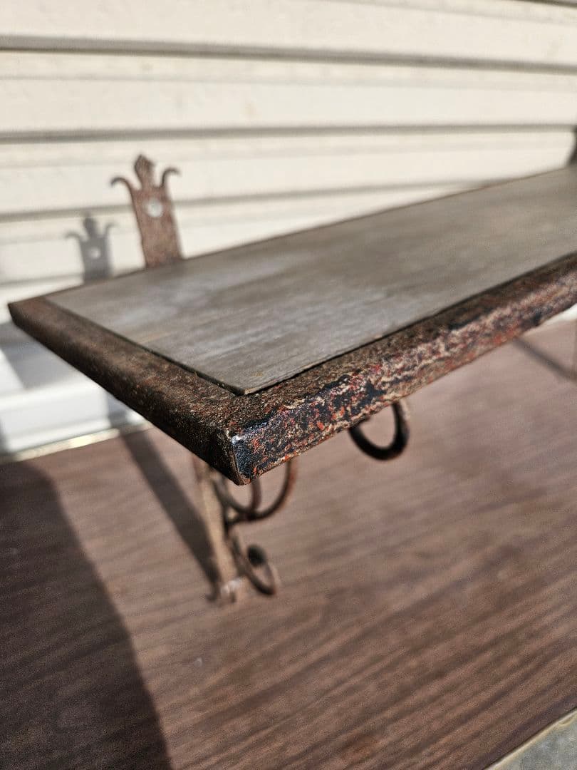 インダストリアル ヴィンテージ 木と鉄のウォールシェルフ 壁掛け 飾り棚 ラック