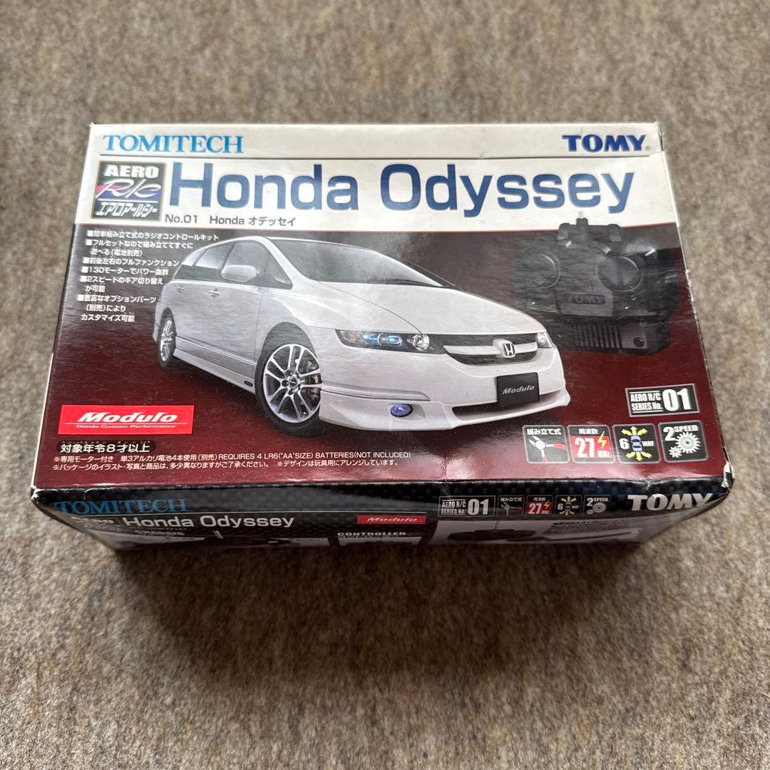 TOMY Honda Odyssey ラジコンカー