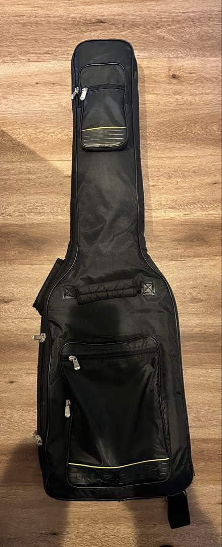 Warwick Corvette Bass 5弦 ブラック