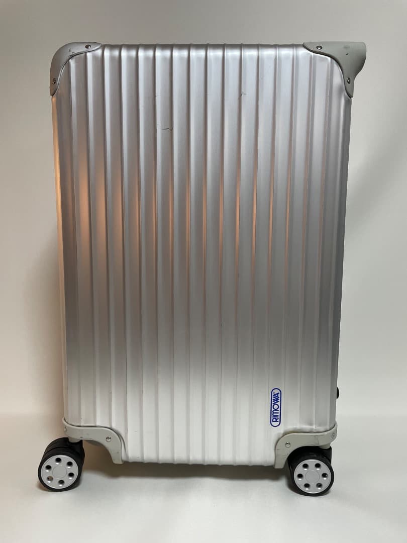 REMOWA リモア ４輪 キャリー ケース スーツケース シルバー