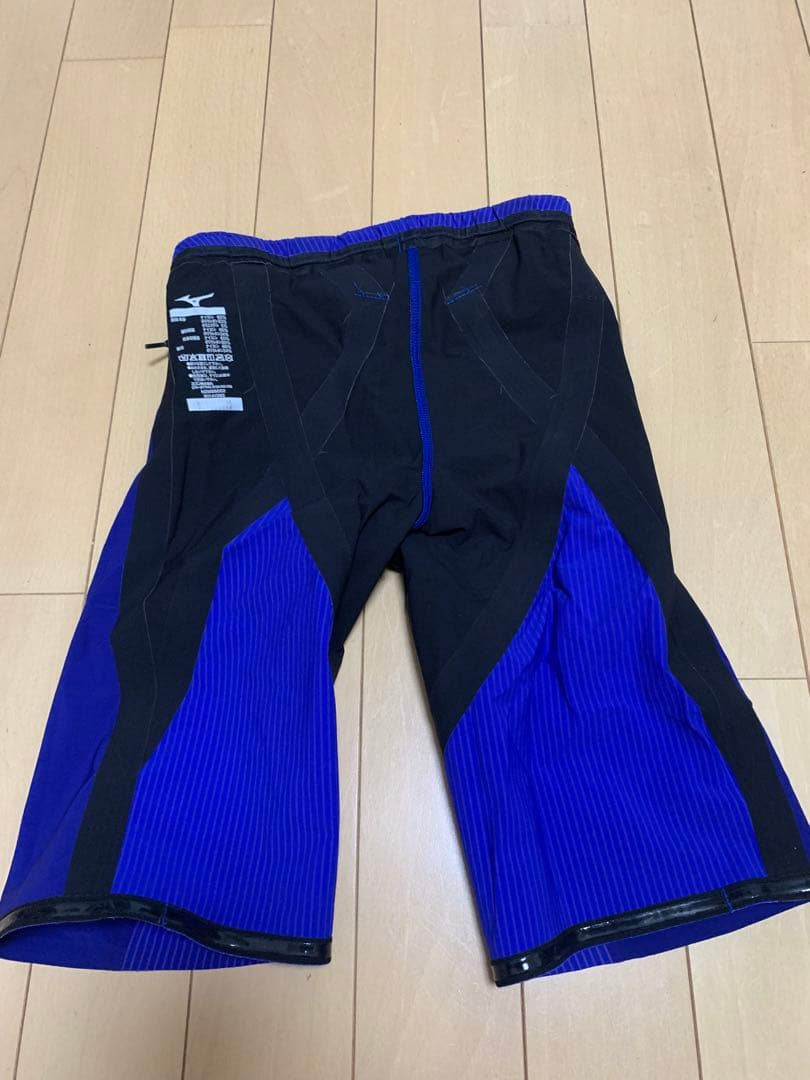 ミズノ高速水着　GX4 MR Sサイズ