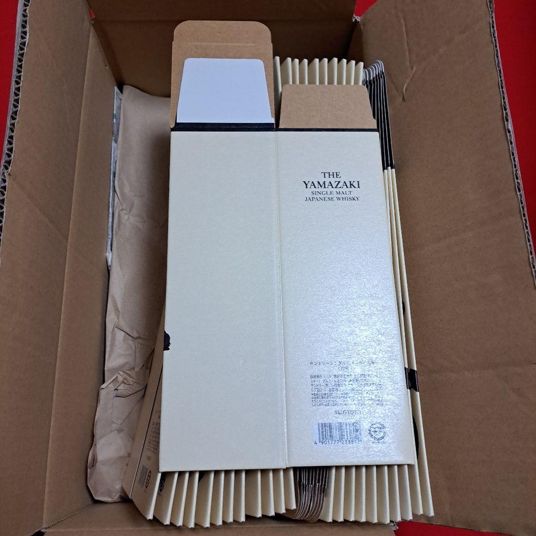 サントリー山崎NV　カートン箱 33枚です。