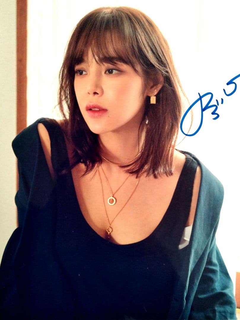 パクシヨン直筆サイン入り超 大型写真… Park Si-yeon