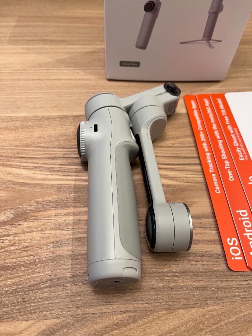 【美品】Insta360 Flow2 Pro 通常版 ／ストーングレー