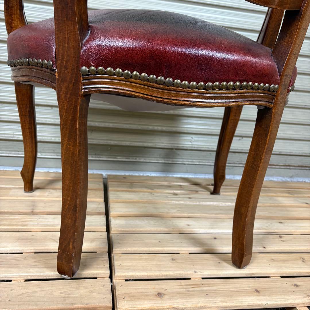 【送料込】ロココ調　アームチェア　アンティーク家具　ヴィンテージ　チェア