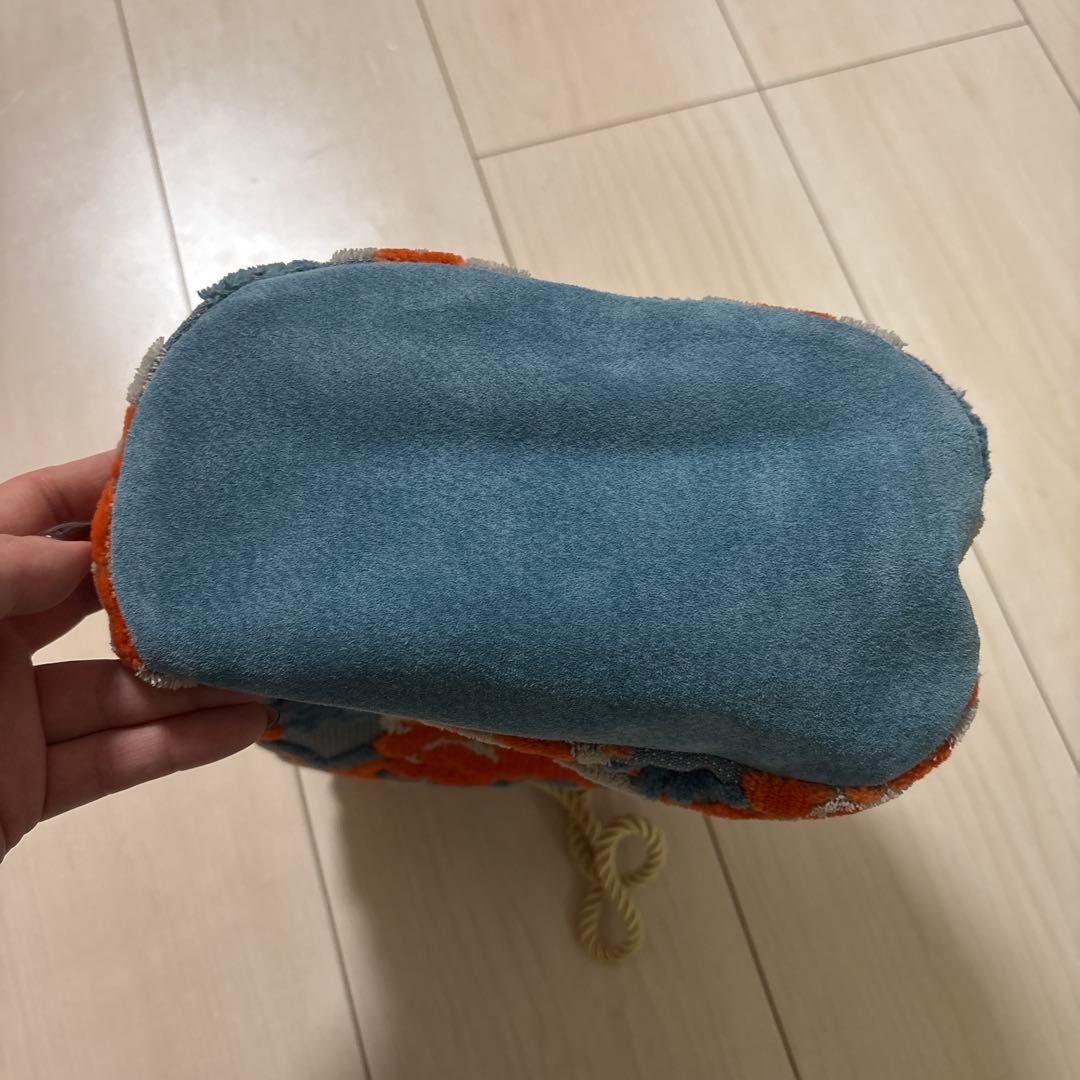 PUPU LAUKKU 金華山巾着　水色とオレンジのマグノリア　花柄巾着バック