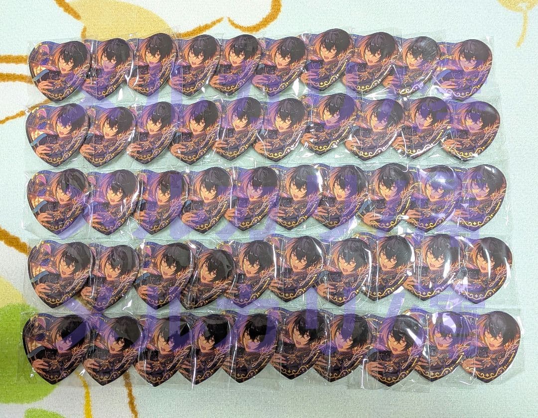 朔間凛月 傾心ハート缶バッジ 中国 LaMort