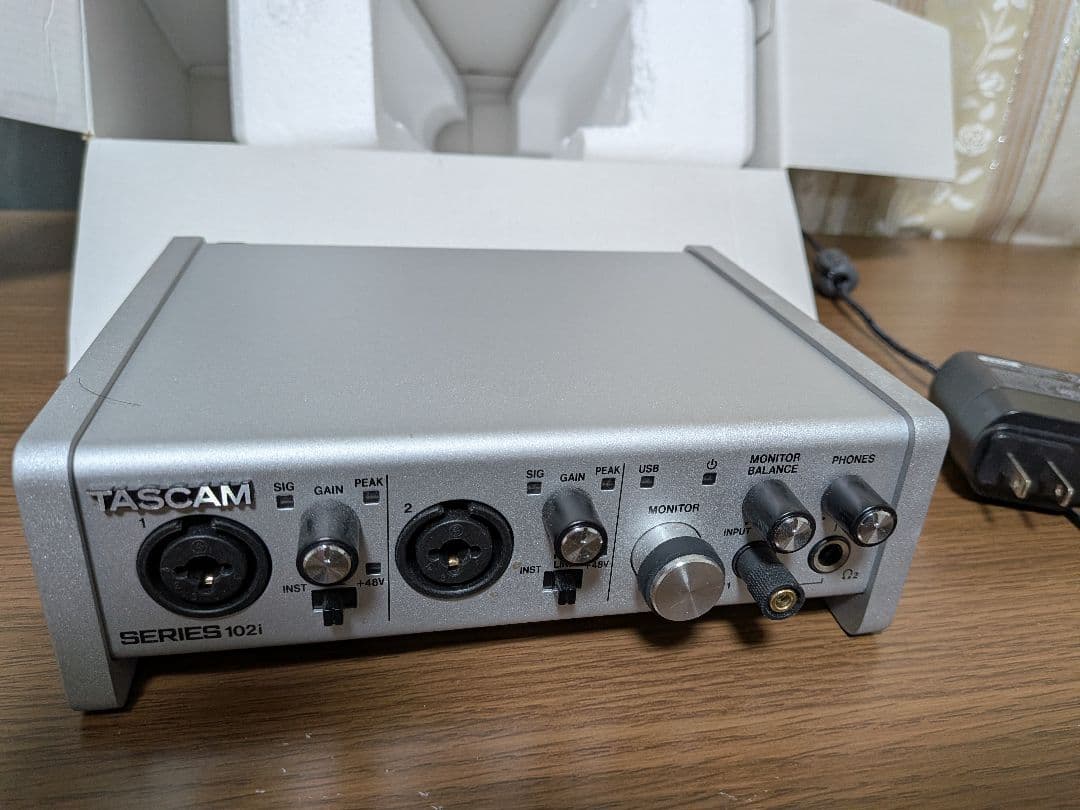 k*a様 TASCAM SERIES 102i オーディオインターフェイス