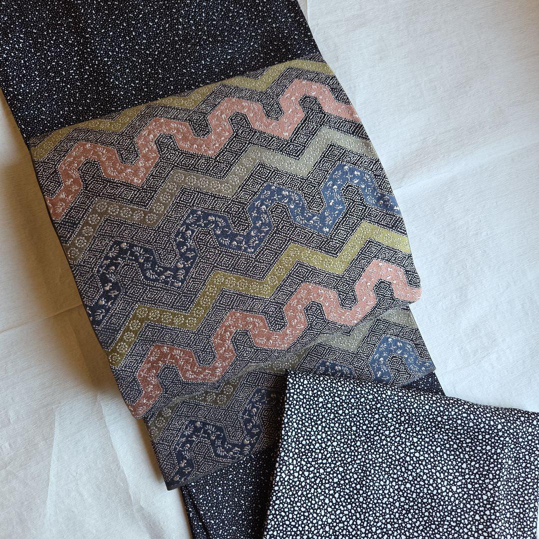 作家物　モノトーンを楽しむ　雪景色のような付下げ