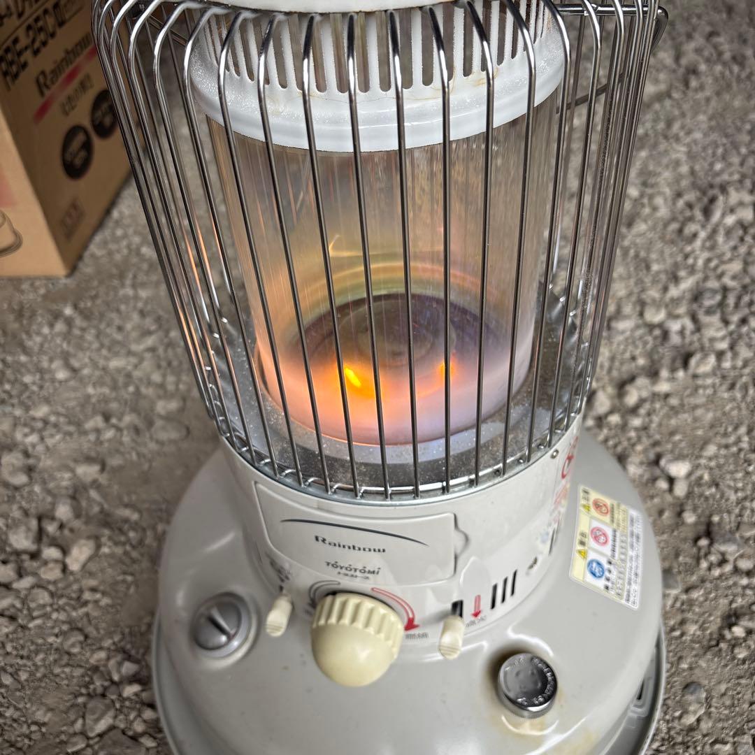 動作確認トヨトミ 石油ストーブ RBE-25c