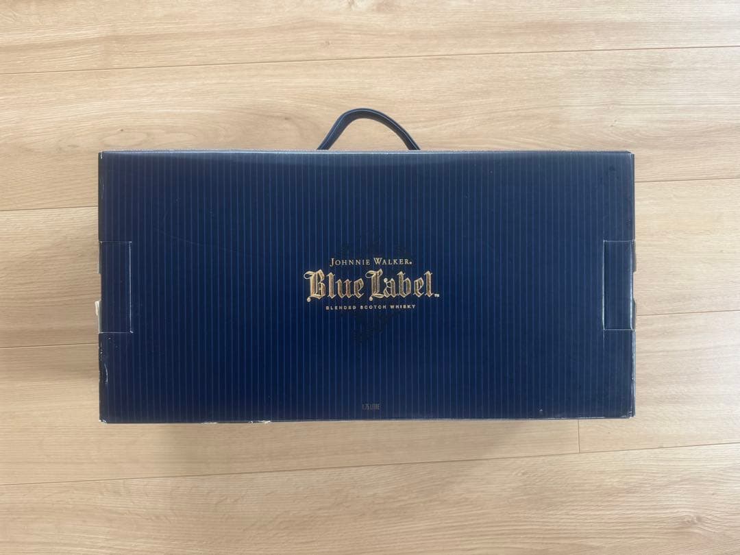 ジョニーウォーカー　ブルーラベル　豪華化粧ケース　1750ml