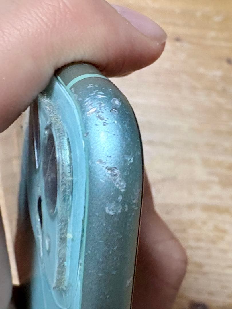 iPhone 11 SIMフリー128Gおまけ付き値下げコメント待ってます