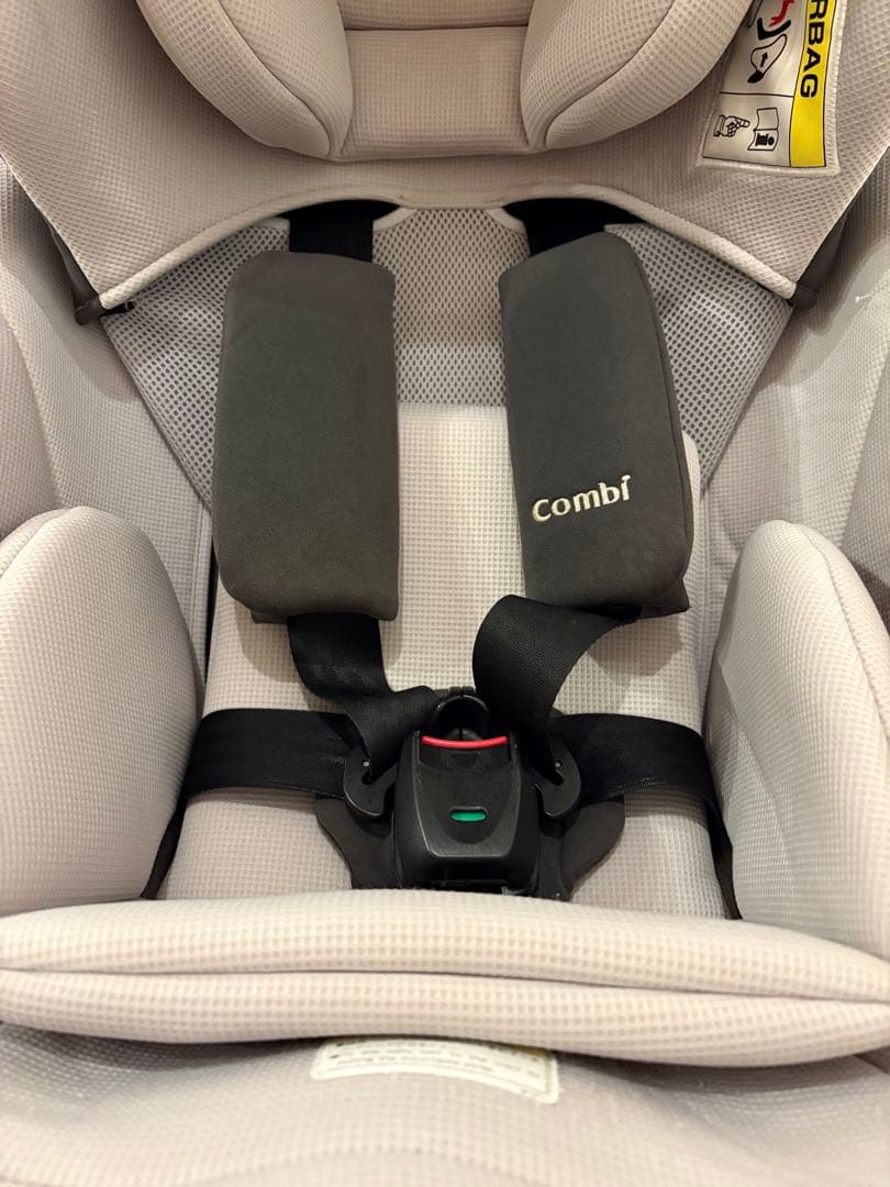 値下❗️Combi コンビ　クルムーヴスマート　チャイルドシート　エッグショック