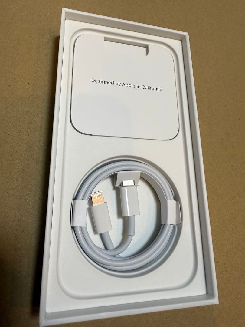 Apple iPhone 14 Pro 256GB本体ディープパープル