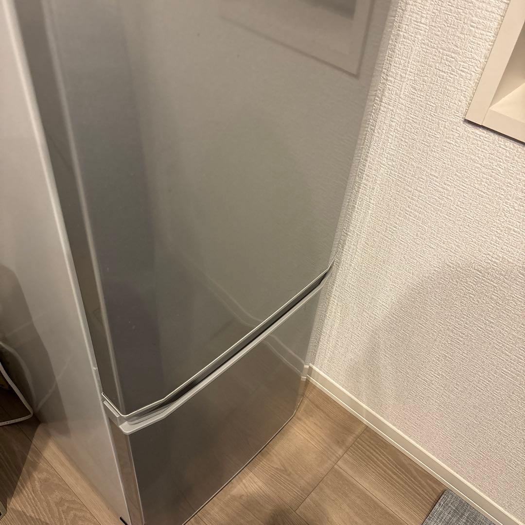 冷蔵庫　　2014年製