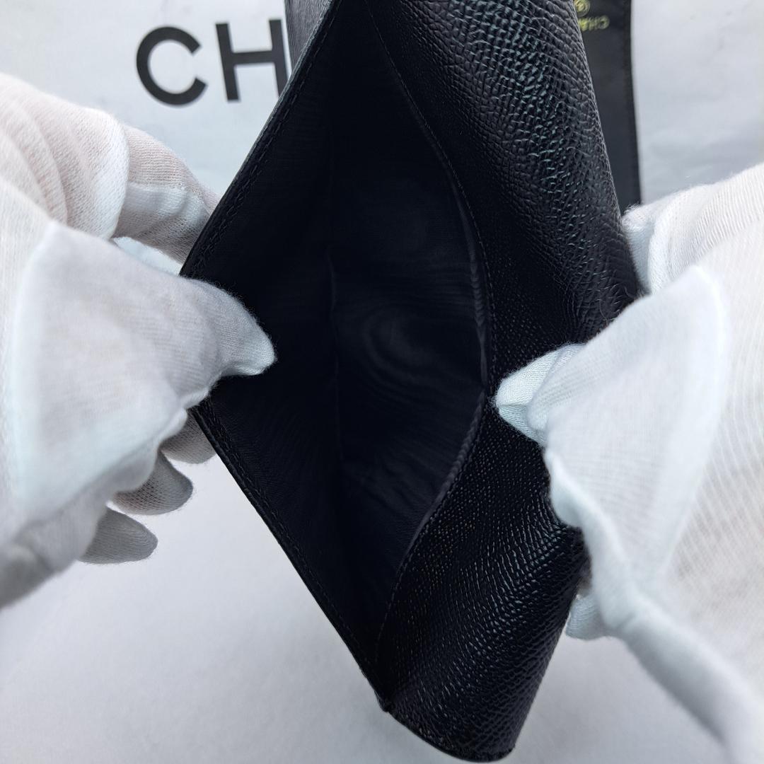 レア品　CHANEL 　三つ折り財布　財布　大型　クラシカルデザイン　長財布