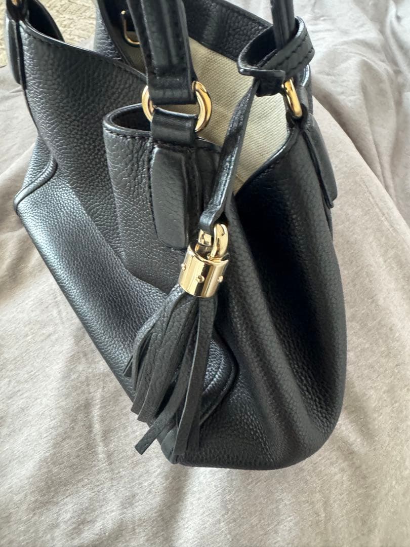 Gucci 黒 レザー ハンドバッグ 保存袋付き