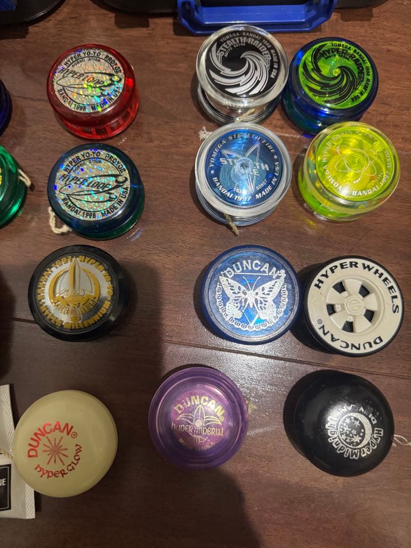 バンダイハイパーヨーヨーヨメガ28個セット