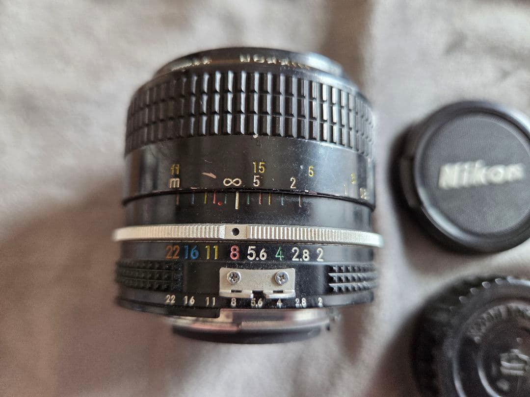 Nikon ニコン NIKKOR 35mm 1:2 AIS AI-S レンズ