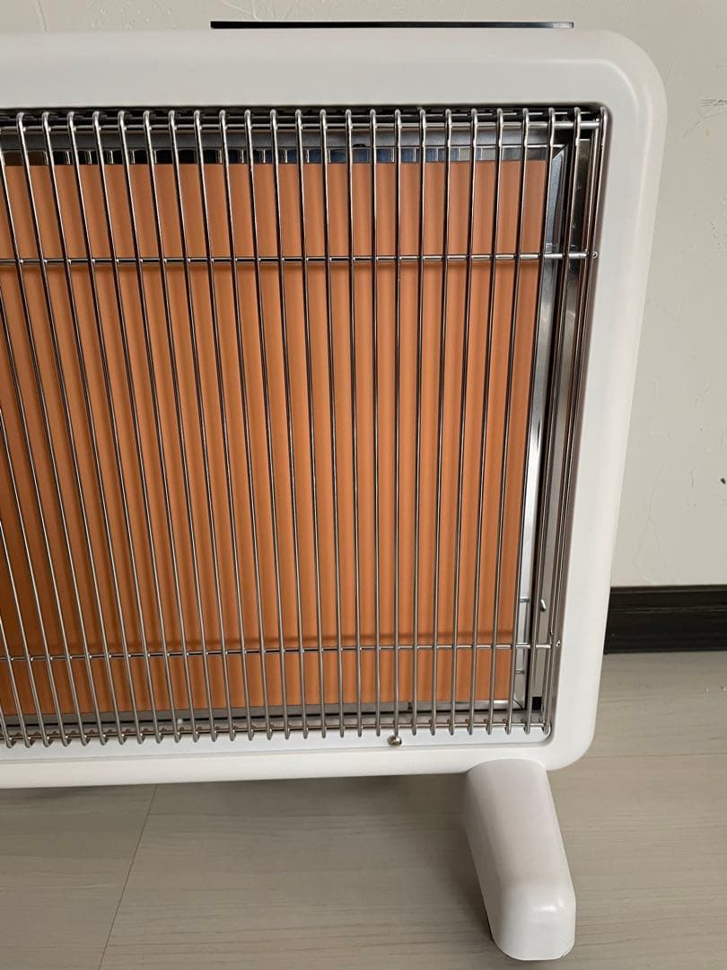 【未使用品】サンルミエ　遠赤外線暖房器　ヒーター E800L-TM2 ホワイト