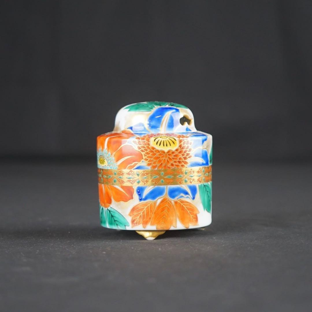 四代 上出喜山 九谷 極彩色鉄線文様 香炉 共箱 共布 保証品 茶道具