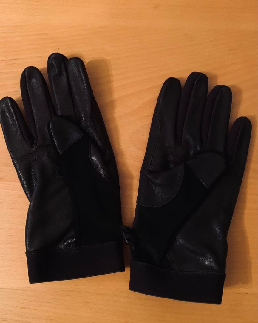 新品STONE  ブラック手袋 レザーグローブストーンアイランド