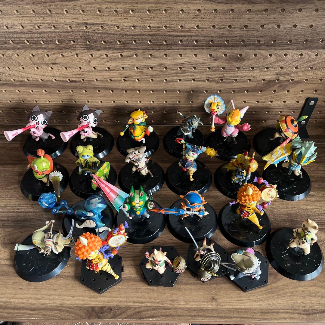 ★ モンスターハンター　オトモアイルー　フィギュア　22個セット