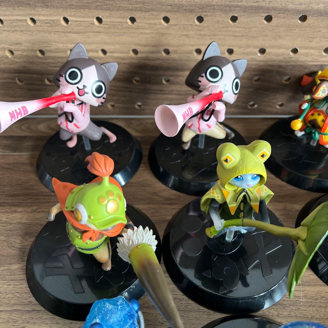 ★ モンスターハンター　オトモアイルー　フィギュア　22個セット