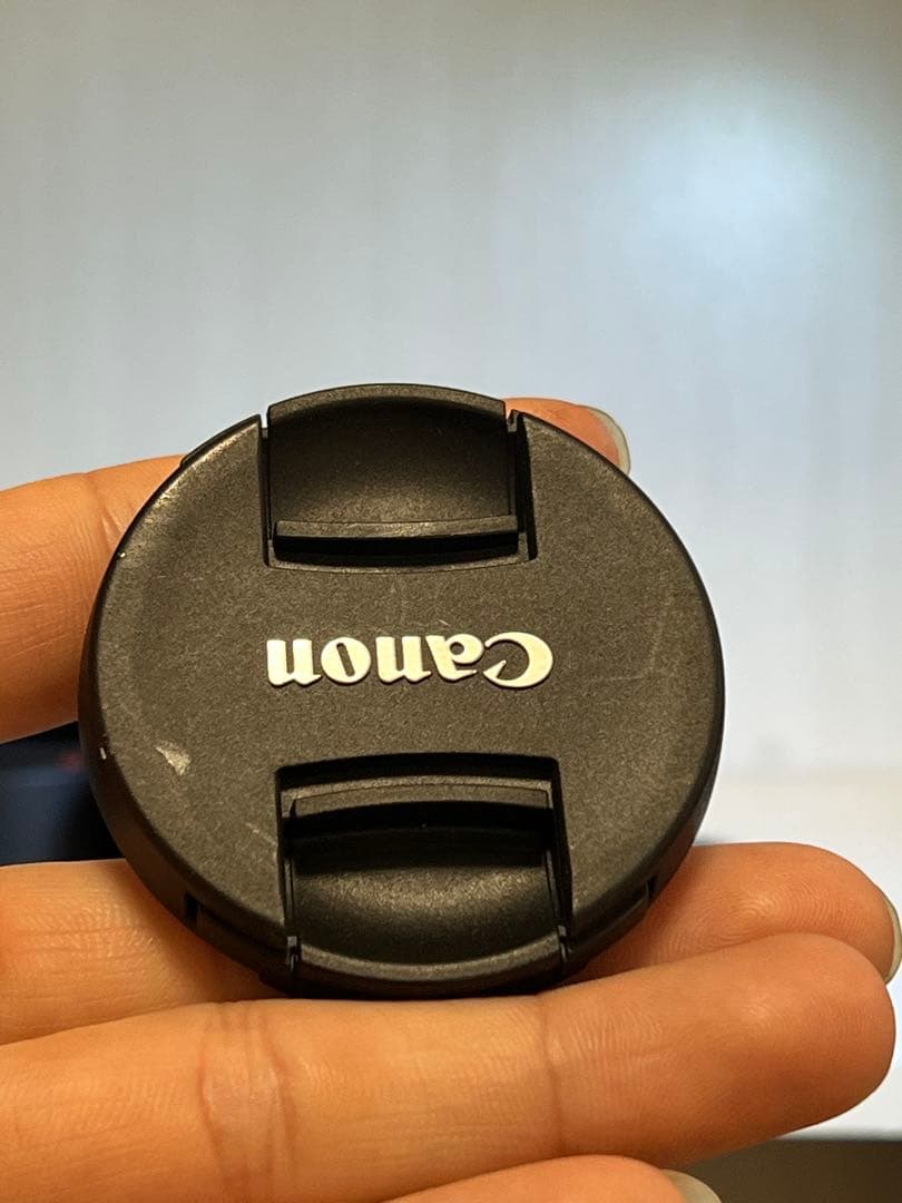 Canon rf-s 55-210mm ズームレンズ 黒 レンズフード付き