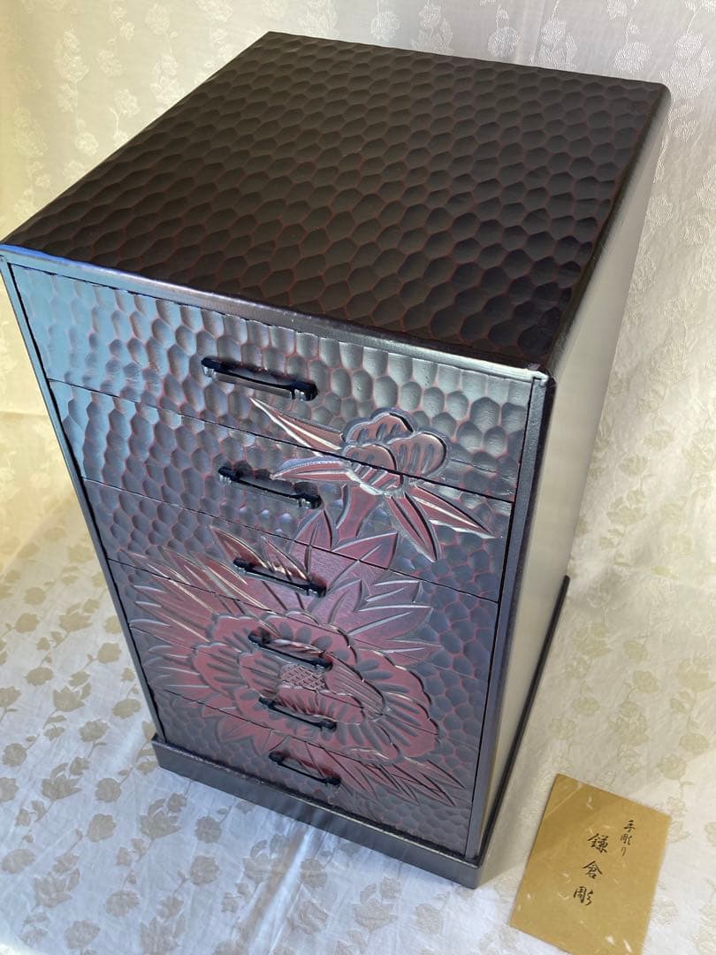 鎌倉彫り6段小箪笥　美品